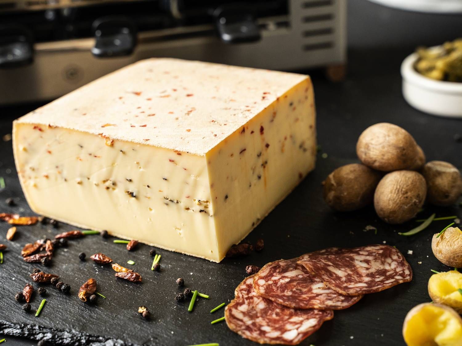 Raclette-Käse eckig Formaggio per raclette quadrato Kuhmilch pasteurisiert  - 48% Fett Halbhart - Land Schweiz